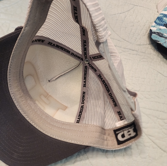 Hammer Down raised letter Mens Hat Black mesh back - Picture 4 of 4